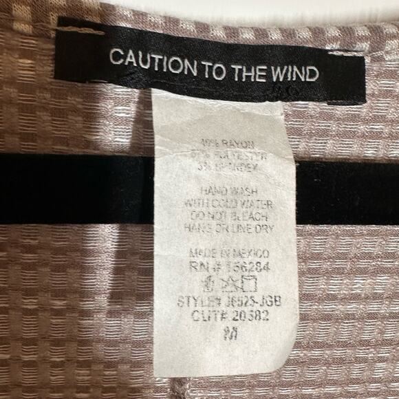 Tan And White V-Neck Lightweight Jumpsuit Sz M - Picture 4 of 8